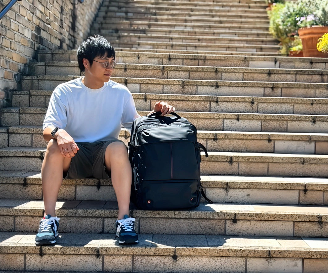 【12月発送予約商品】travic 圧縮可能2wayバッグ